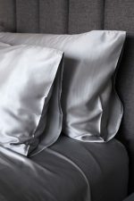Cocoon Bedding - 100% Pure Mulberry Silk Pillow Case - Luxurious Indulgence - Image 2