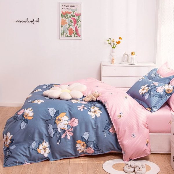 Linen Boutique - Duvet Cover Set Reversible Flower Design Blue & Pink - Single
