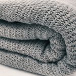 100% Cotton Cellular Blanket - 180x230cm - Image 2