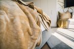 Aranda Hotel Signature Collection Blanket - Image 2