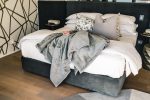 Aranda Hotel Signature Collection Blanket - Image 9