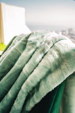 Aranda Hotel Signature Collection Blanket - Image 11