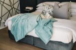 Aranda Hotel Signature Collection Blanket - Image 13