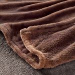 Luxurious Suede Microfiber Fleece Throw Blanket - 150x180cm - Image 11