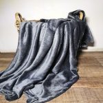 Flannel Fleece Throw Blanket 150x200cm - Image 4