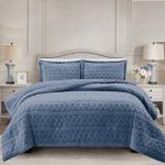 Simon Baker Brooklyn Jacquard Comforter Set with Sherpa - Queen/King - Image 3