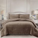 Simon Baker Brooklyn Jacquard Comforter Set with Sherpa - Queen/King - Image 7
