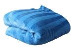 200cm x 150cm Suede Polyester Fleece Blanket - Striped - Image 2